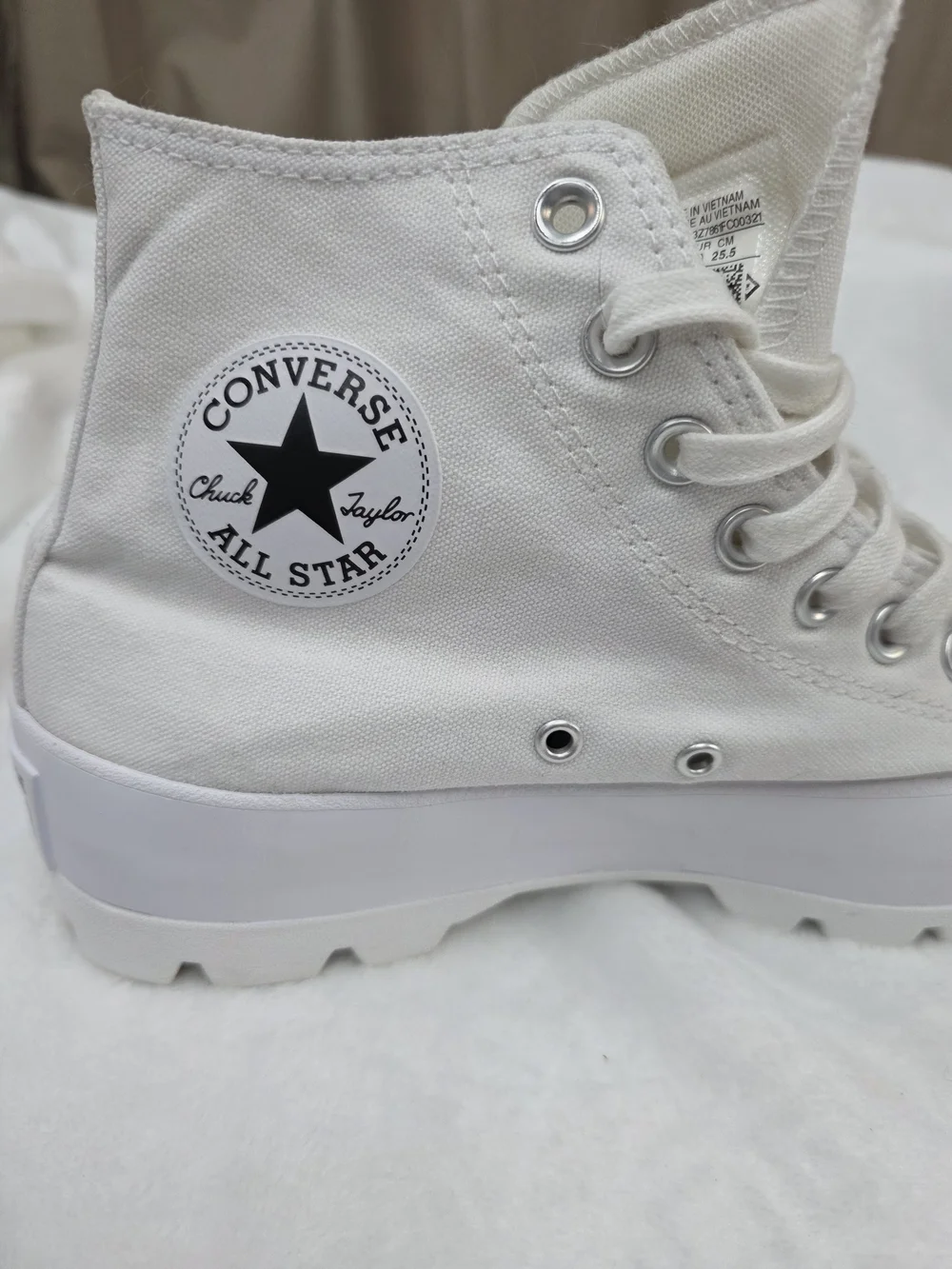 Converse Women's White Platform Lug Sole High-Top Sneakers - Picture 7 of 10